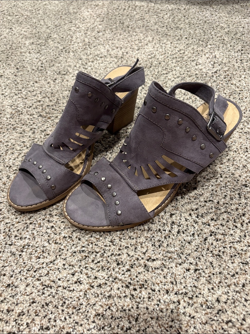 Sonoma Gray Cutout Studded Block Heel Sandals